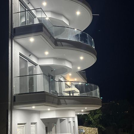 Sun George Bed & Breakfast Himare Ngoại thất bức ảnh