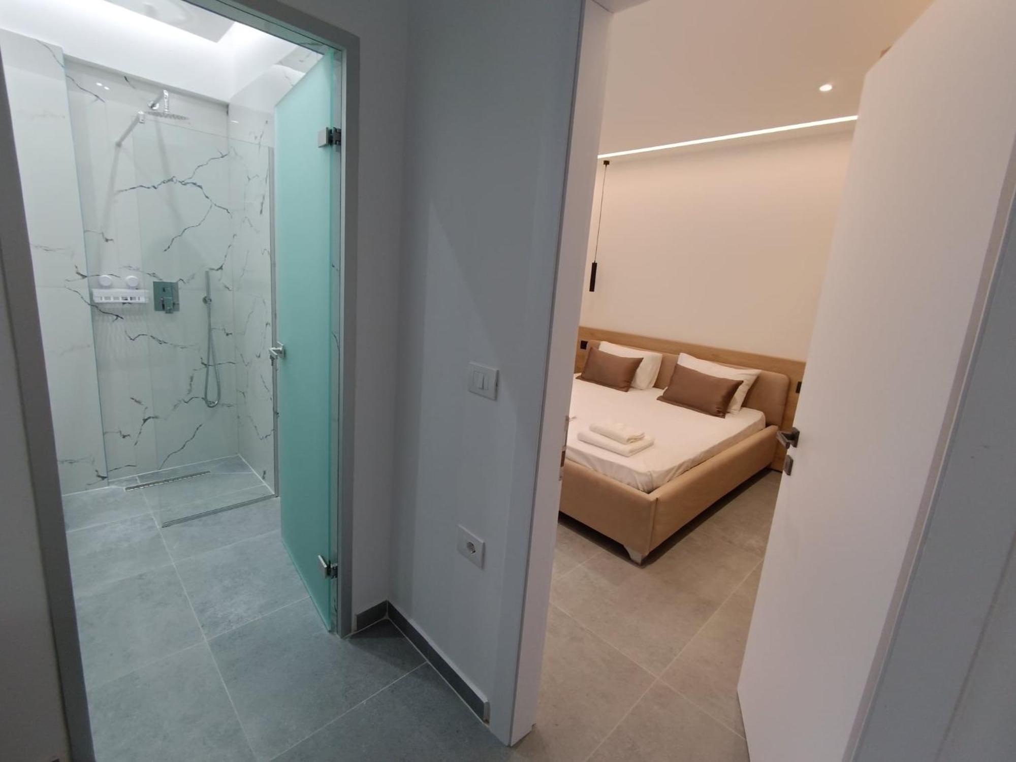 Sun George Bed & Breakfast Himare Ngoại thất bức ảnh